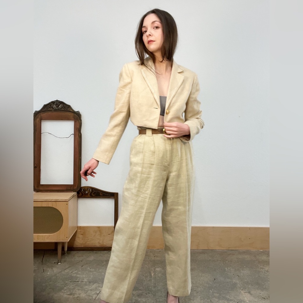 Vintage Tahari Cropped Blazer (Redesigned by @lilylilil)